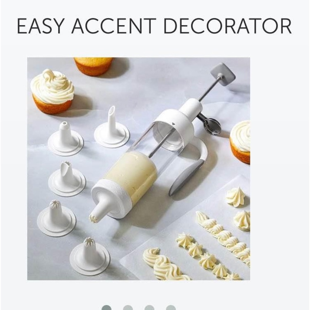 Pampered chef Easy Accent Decorator